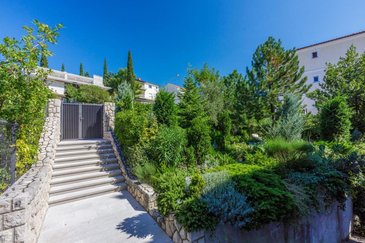 Apartments Loncaric Crikvenica Dış mekan fotoğraf