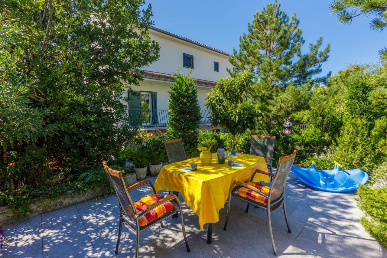 Apartments Loncaric Crikvenica Dış mekan fotoğraf