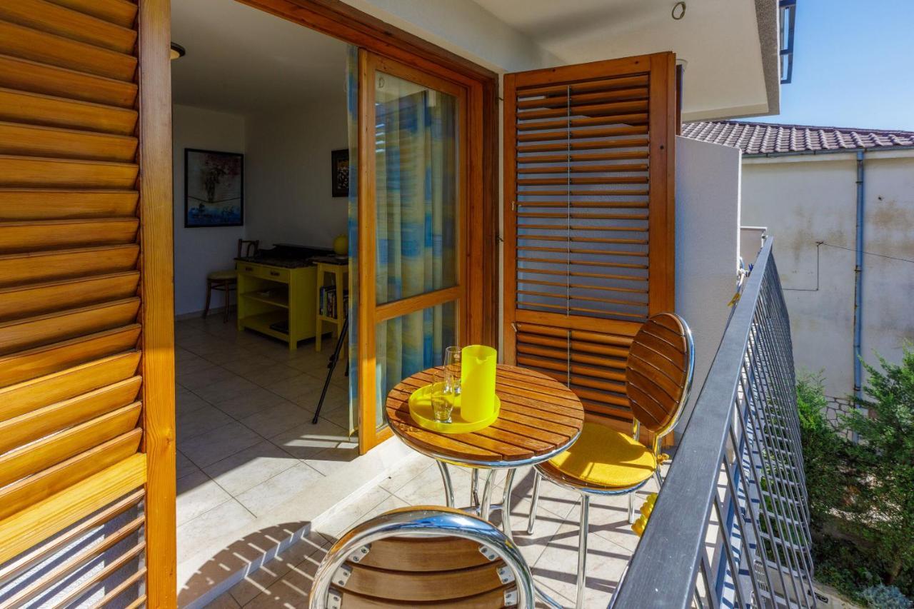 Apartments Loncaric Crikvenica Dış mekan fotoğraf