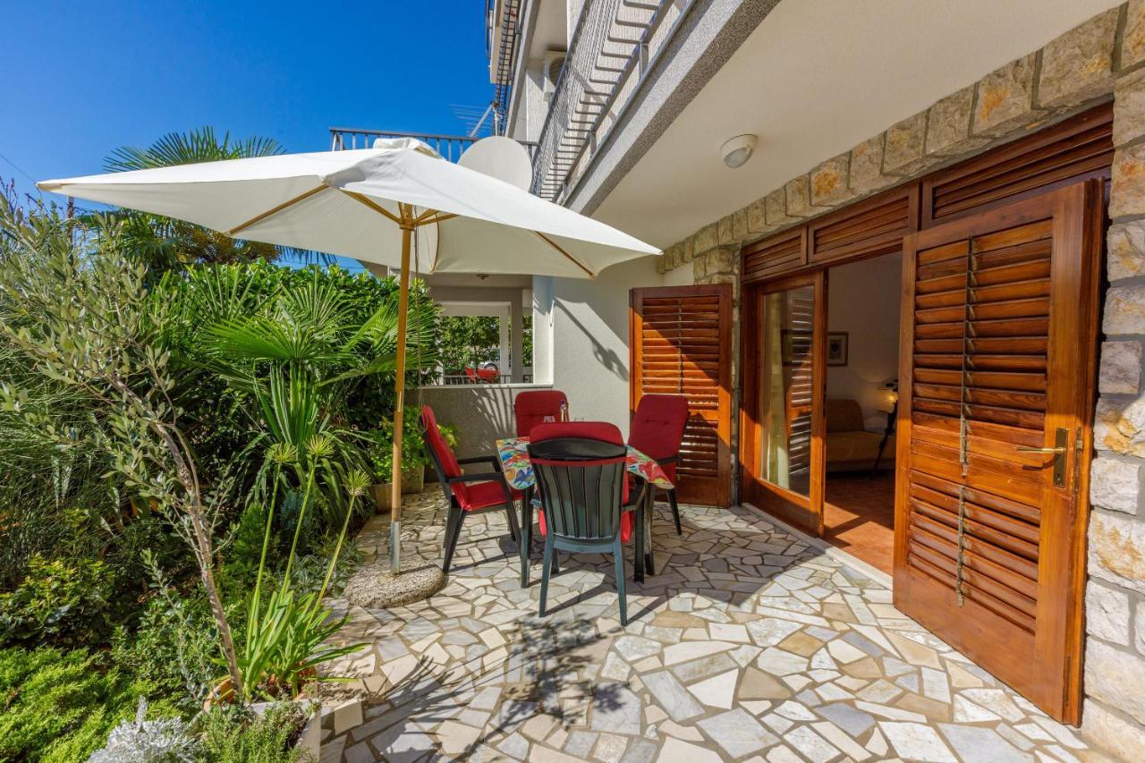 Apartments Loncaric Crikvenica Dış mekan fotoğraf