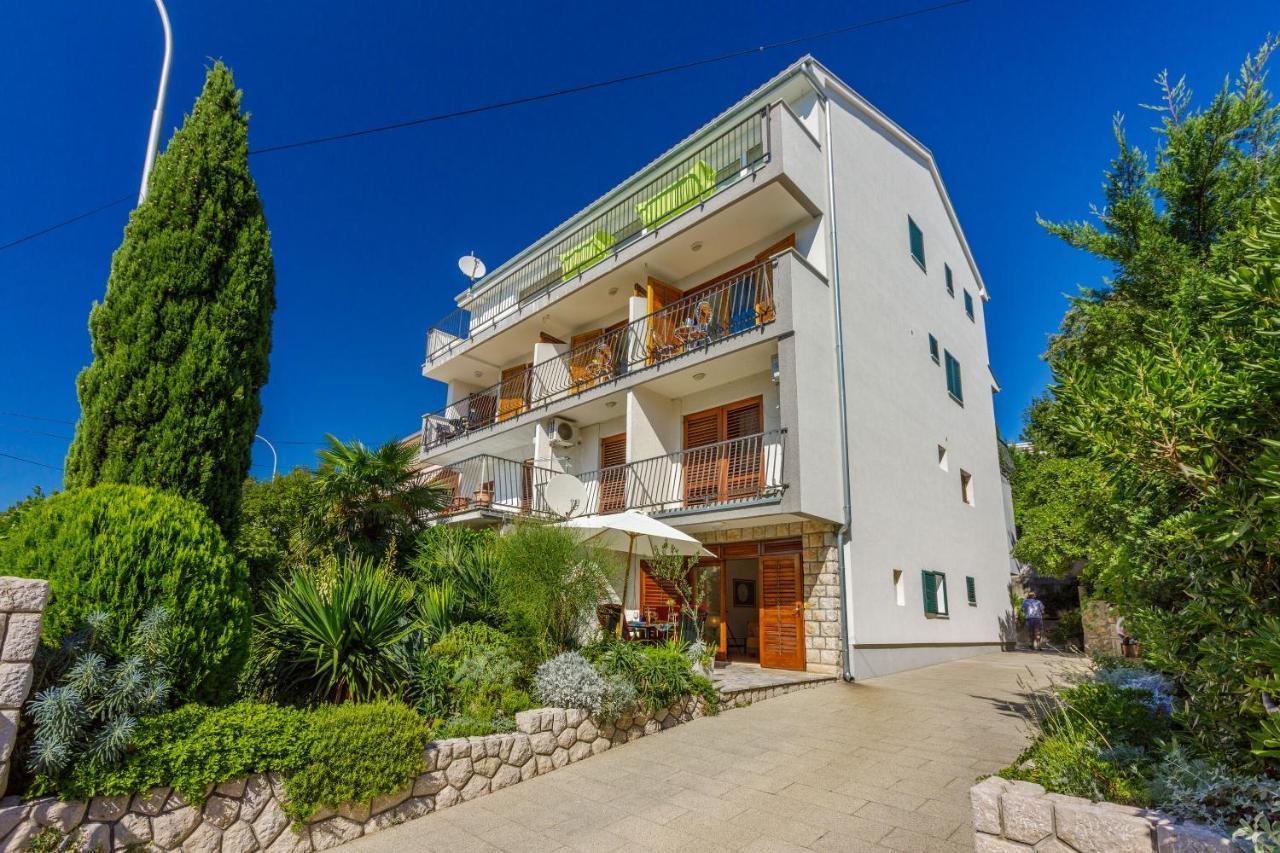 Apartments Loncaric Crikvenica Dış mekan fotoğraf
