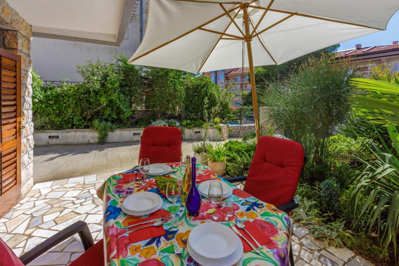 Apartments Loncaric Crikvenica Dış mekan fotoğraf