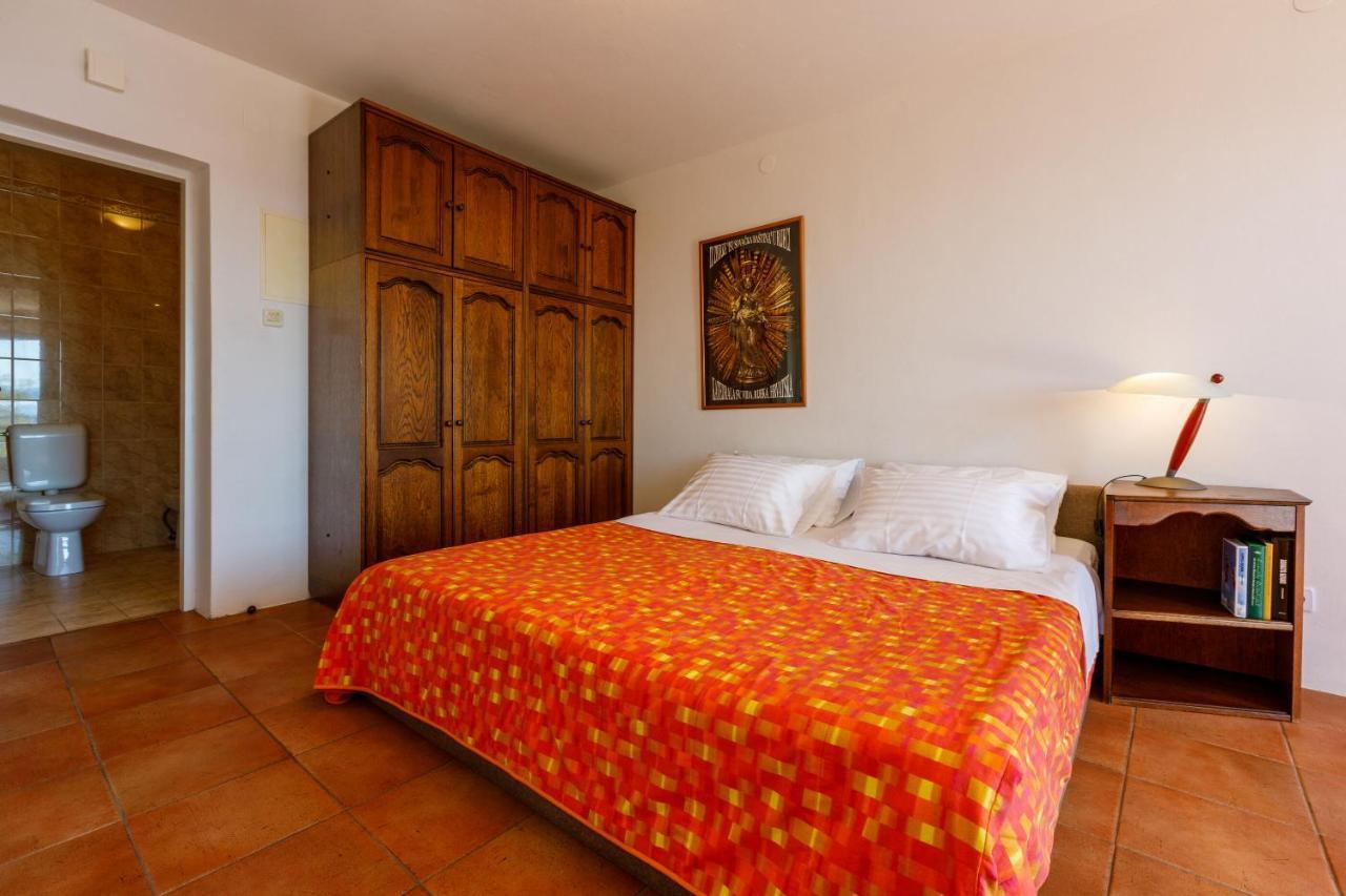 Apartments Loncaric Crikvenica Dış mekan fotoğraf